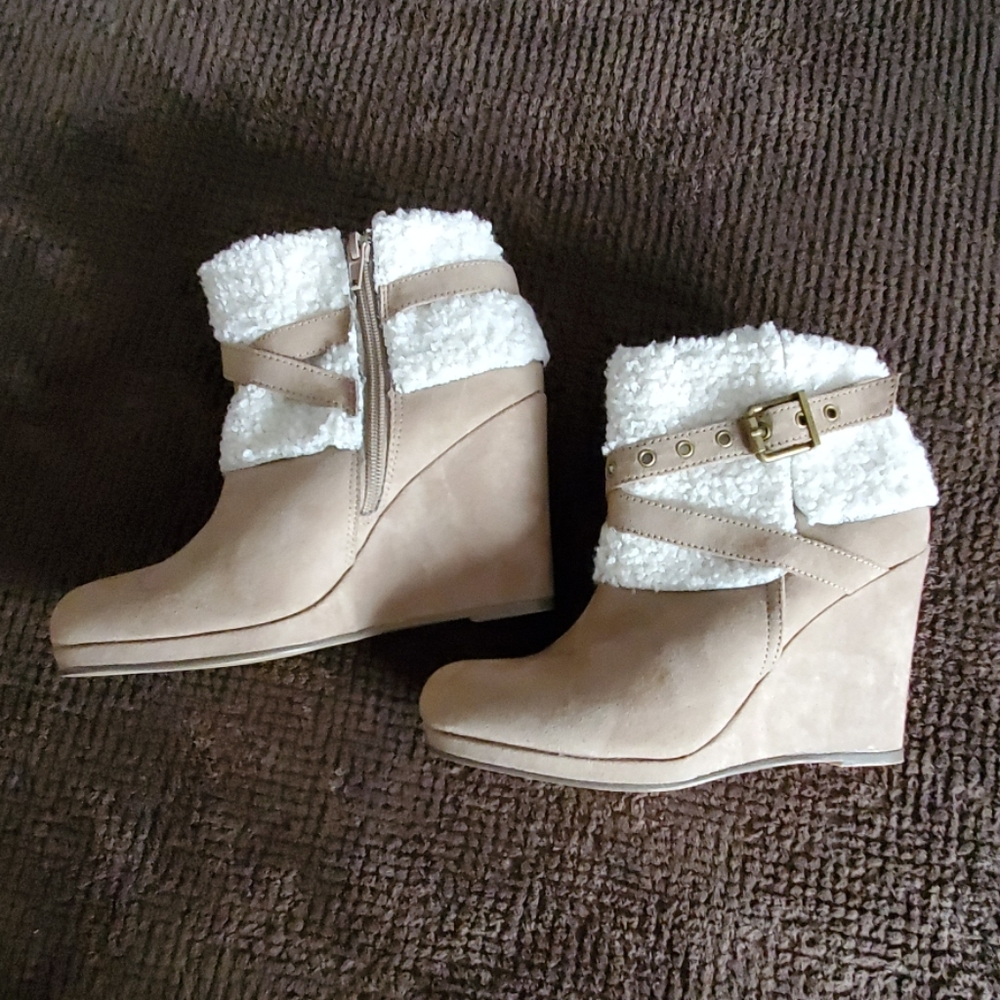 Tan Suade Booties